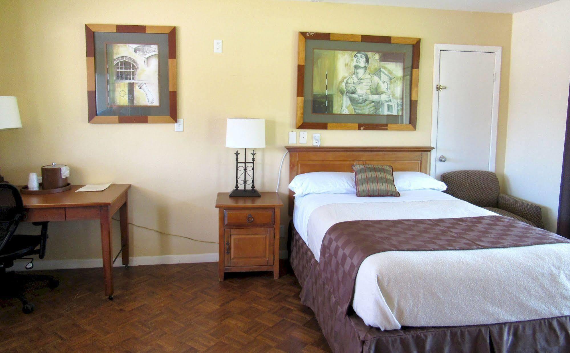 Alvin Extended Stay Ngoại thất bức ảnh